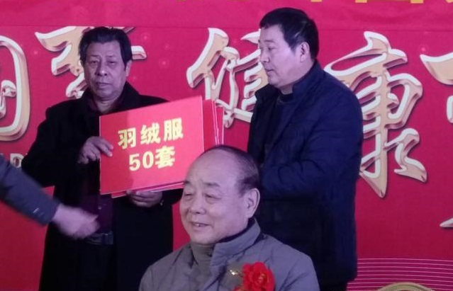 河南省中原社工慈善书画院许昌分院揭牌仪式隆重举行